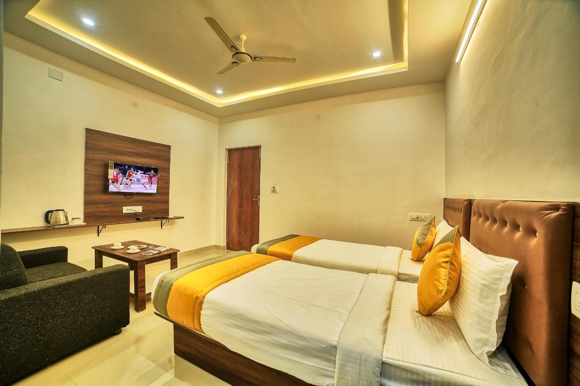 Visa Inn Hotel 4Kms From Airport L Free Airport Pickup & Drop 24X7 Devanahalli Exterior foto